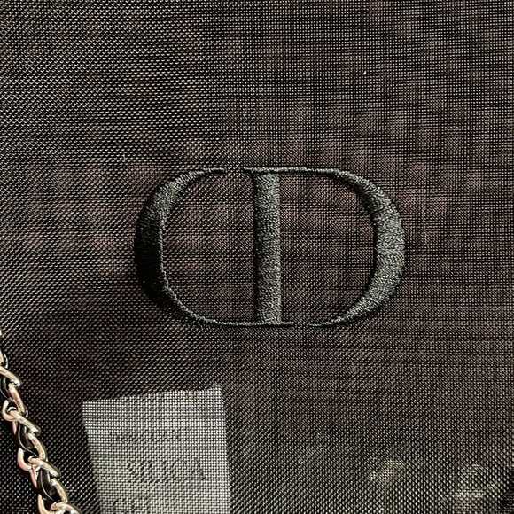 🖤🩶🖤Dior Mesh Pouch with Silver/Black Adjustable Chain Attached 11x8 - Picture 4 of 14